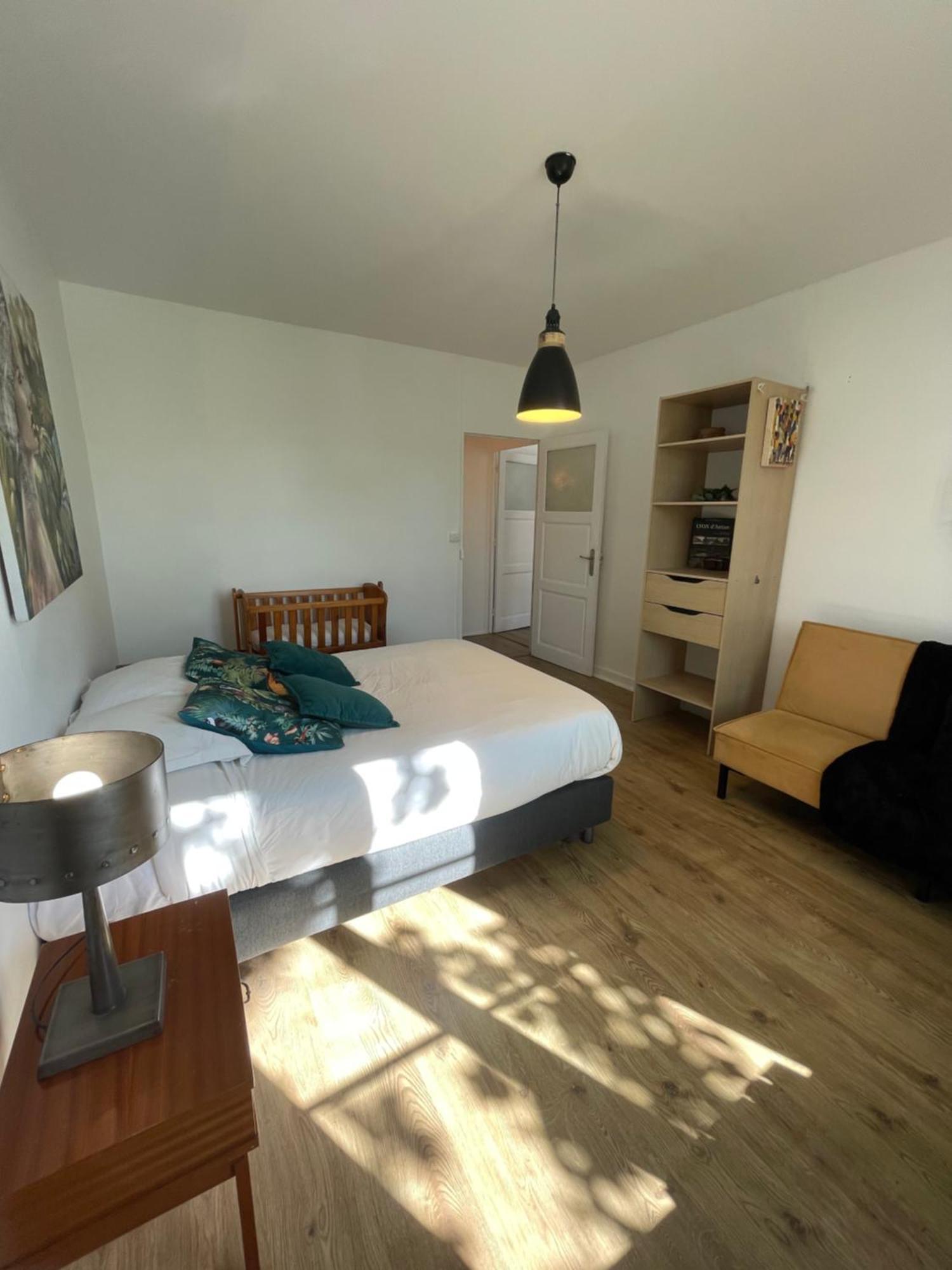 Charmante maison à Vienne avec jardin, prox Lyon Extérieur photo