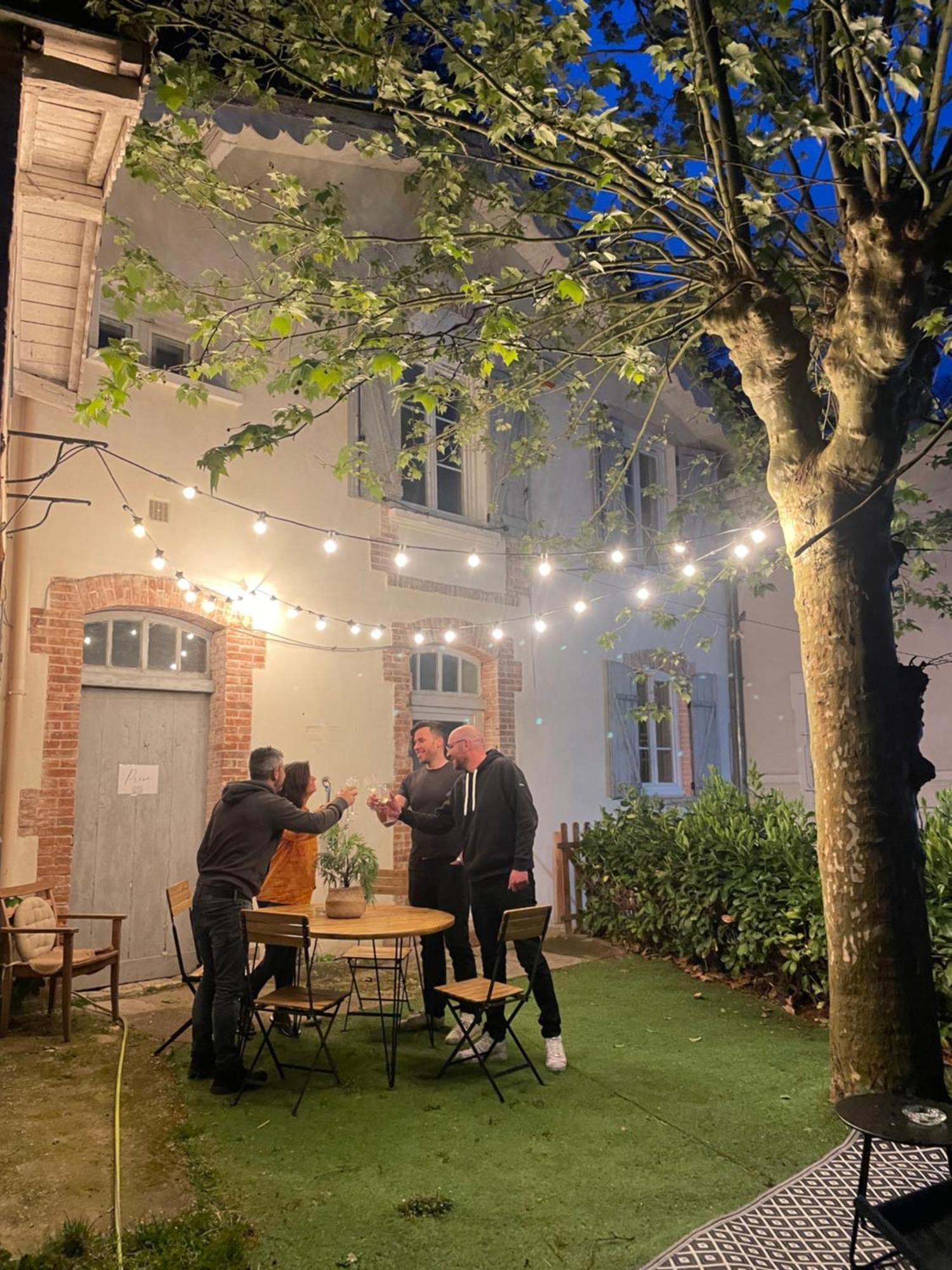 Charmante maison à Vienne avec jardin, prox Lyon Extérieur photo