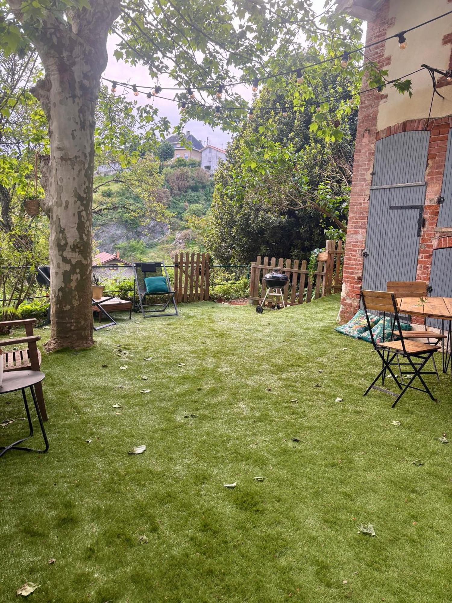 Charmante maison à Vienne avec jardin, prox Lyon Extérieur photo